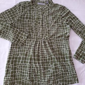Liz Claiborne print shirt
